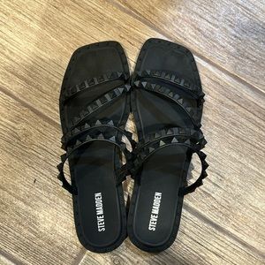 Steve Madden Skyler J-Black Sandal